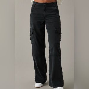 American Eagle Cargo Baggy Wide Leg Pants